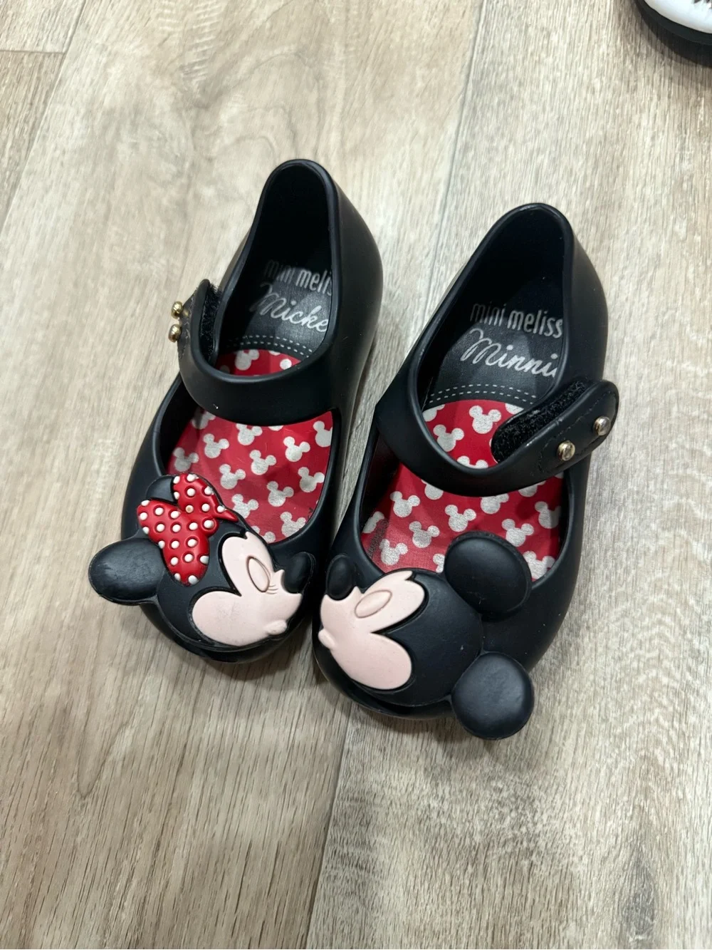 Mini Melissa Black Minnie Mouse Mary Jane Shoes with Red Lining